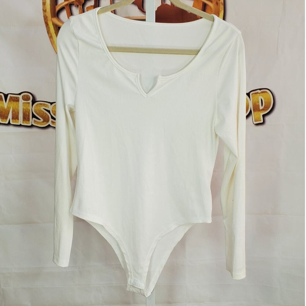 Shein White Ribbed Long Sleeve Bodysuit XL